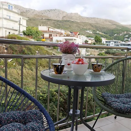 Апартаменти With A Parking Space Podstrana, Split - 20678 Подстрана